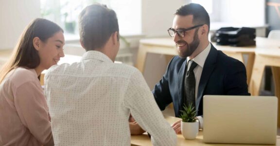Assurance Santé pour TNS et Solutions Collectives à Nice : Protégez Votre Avenir avec Garrapit Assurances