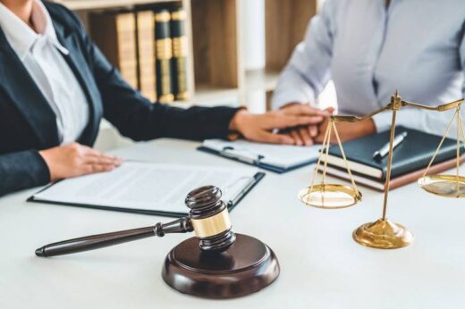 Assurance&#x20;protection&#x20;juridique&#x20;pour&#x20;professionnels&#x20;&#x00E0;&#x20;Nice&#x20;et&#x20;les&#x20;Alpes-Maritimes&#x20;&#x28;06&#x29;
